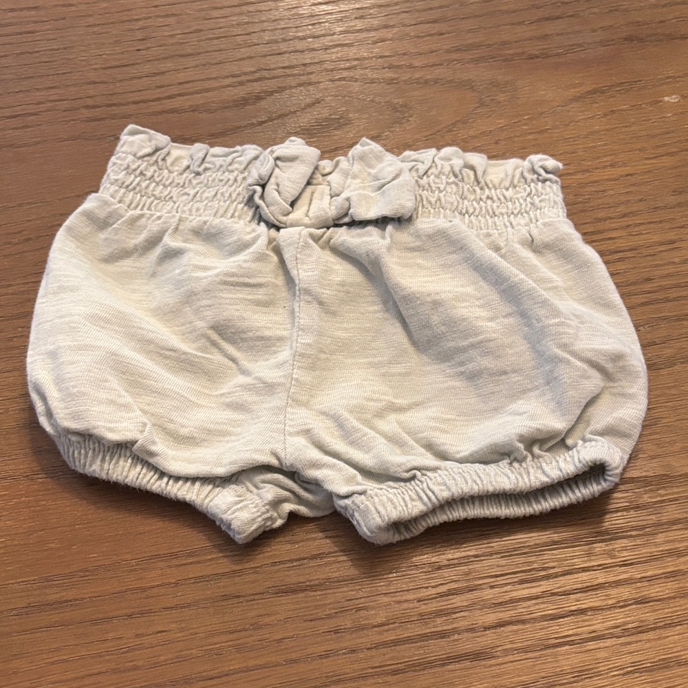 Adorable Light Gray Diaper Cover for Kids